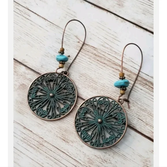 Fashionable Vintage Boho Dangle Earrings - Picture 2 of 3